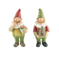 New Design S/2 Gnome Holding Deehive/Flower Pot Resin Character Crafts
