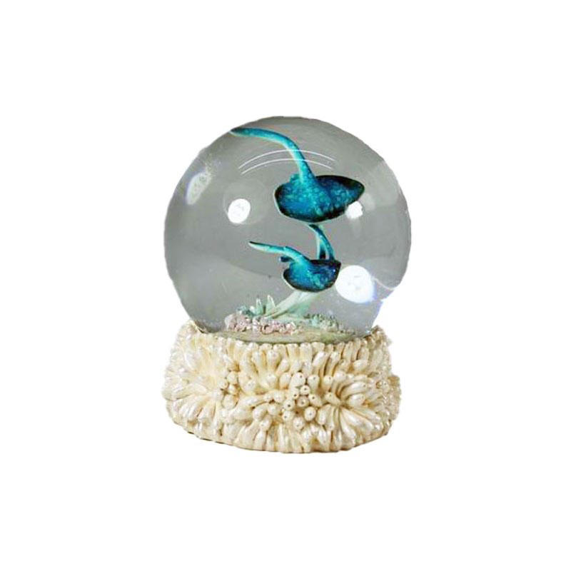 Customized Resin Theme Animal Inside Snow Globe Hand-Painted