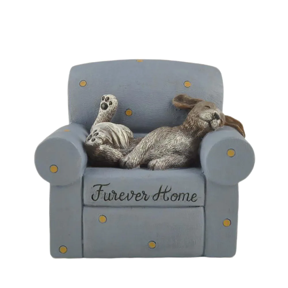 Resin Custom Figurine Dog on Couch New Spring Animal Figures for Home Decoration231-13649