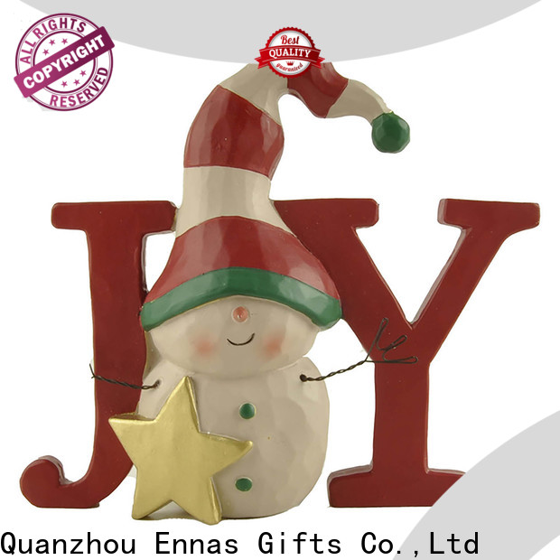 Ennas christmas figurine family for wholesale